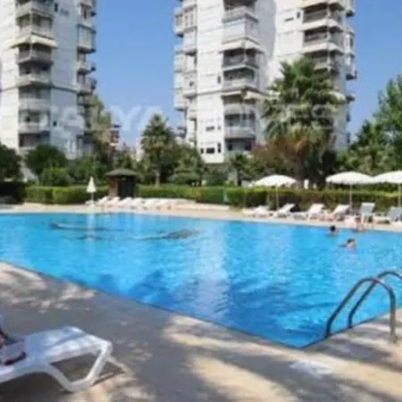 Plaja 100mt, Havuzlu1 Appartement Antalya