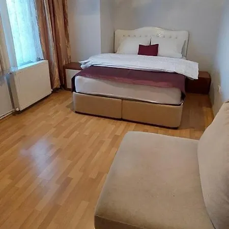 Plaja 100mt, Havuzlu1 *